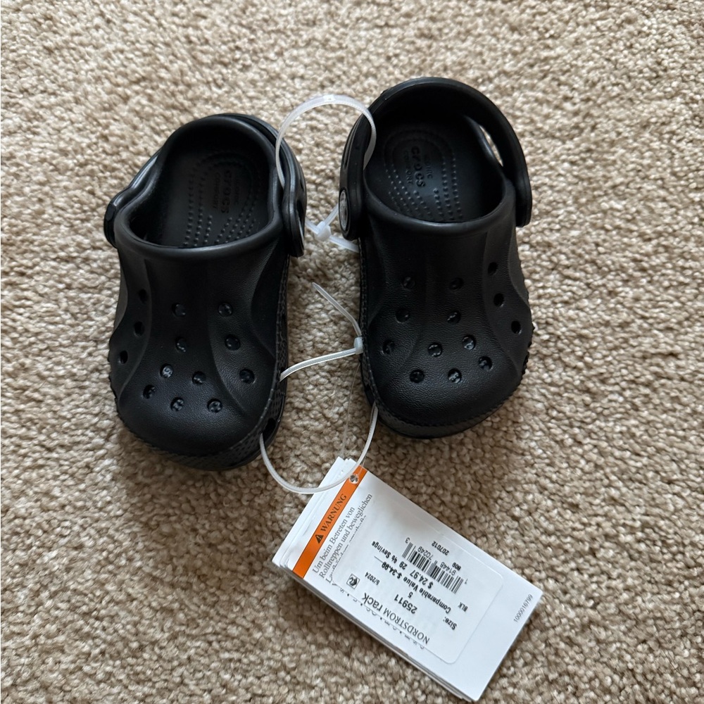 NWT - Toddler size 5 Black Crocs